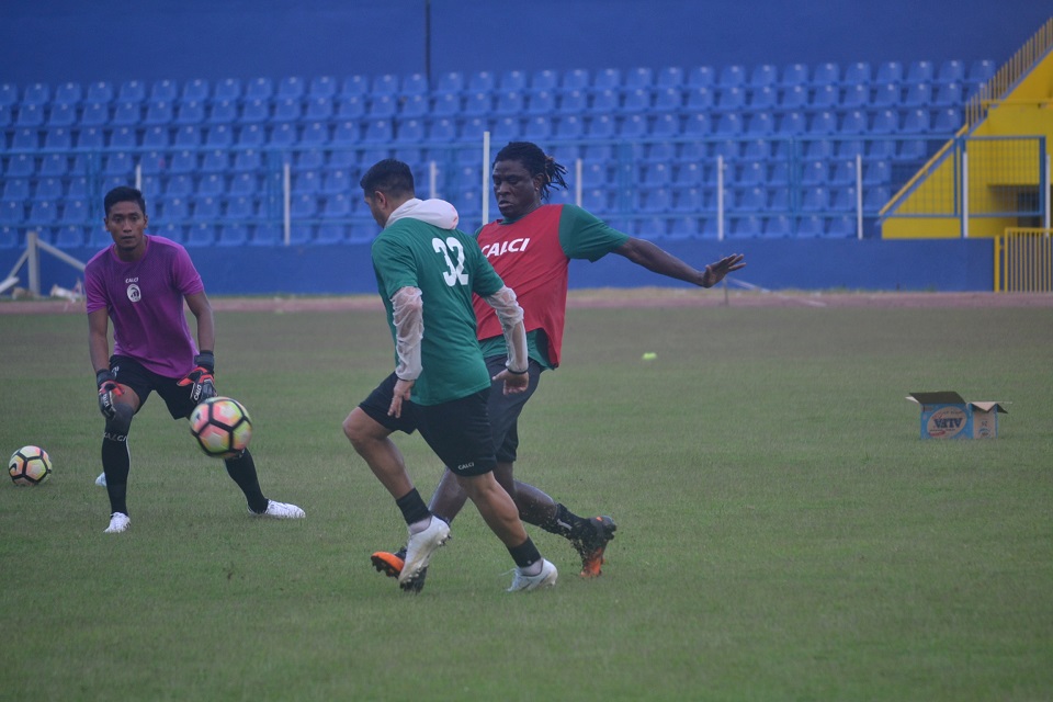 Tak Tambah Pemain, Sriwijaya FC Hanya Tinggal Nego dengan Bio Paulin