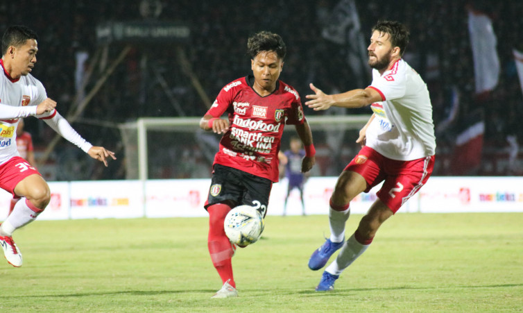Cari Bocoran Persela, Teco Ajak Bicara Fahmi Al Ayyubi