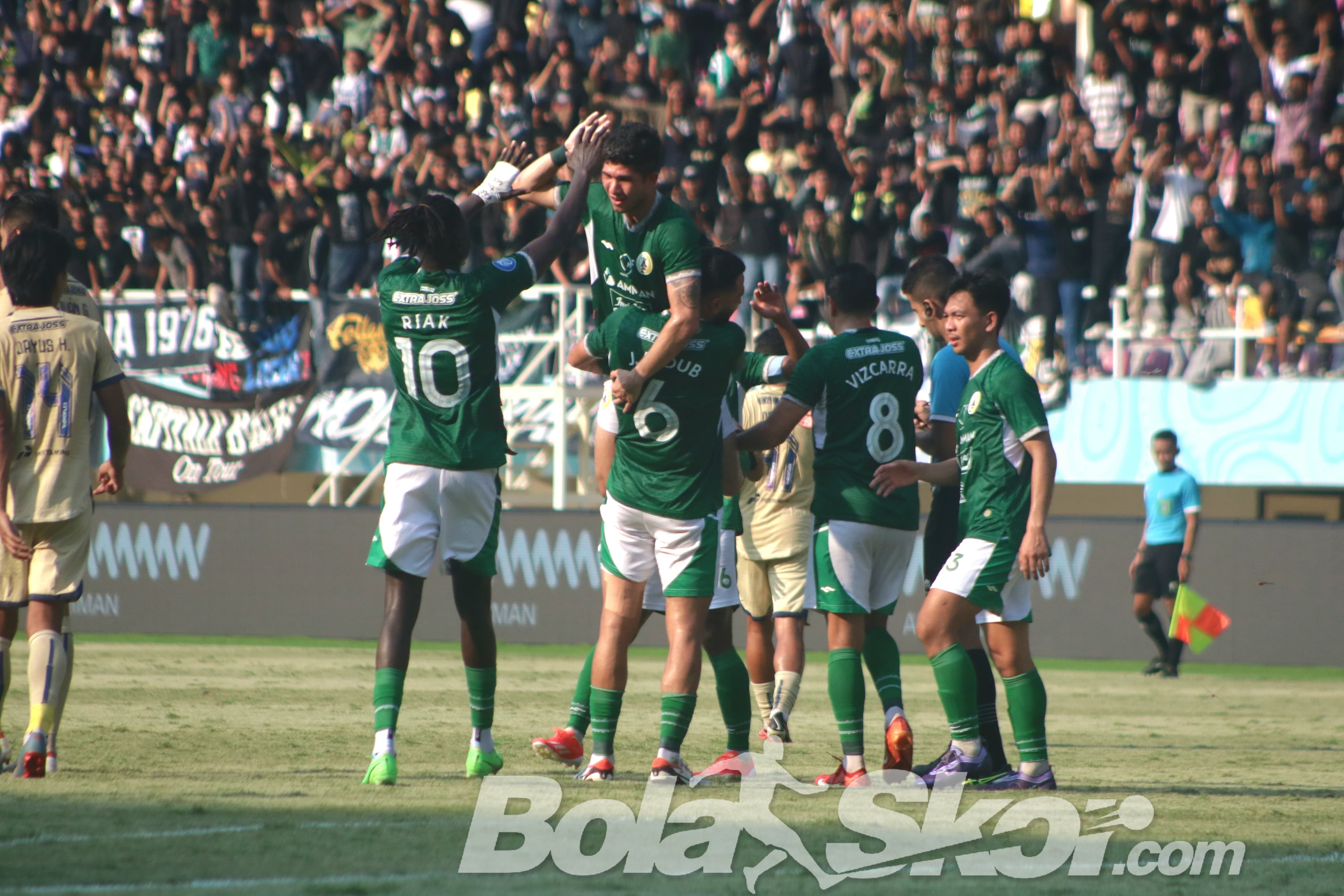 Hasil Liga 1: PSS Gulung Arema FC, Persib Vs Persita Jalani Drama 6 Gol