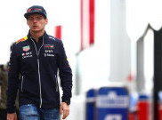Mendapat Cacian Bernada Rasis, Verstappen Bela Hamilton