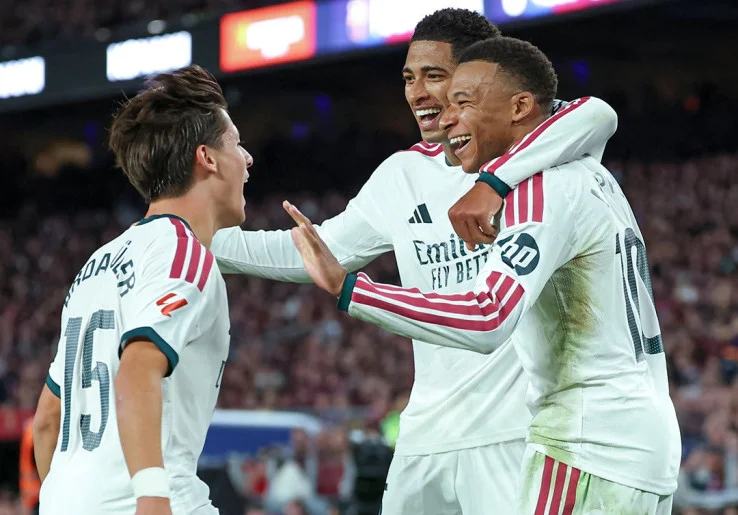 Klasemen LaLiga Terbaru Usai Barcelona vs Real Madrid: Los Blancos Pangkas Jarak dengan Barca