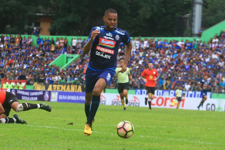 Perseru 0-1 Arema FC: Thiago Furtuoso Bawa Singo Edan Keluar dari Zona Degradasi