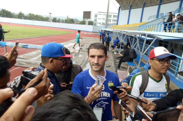 Srdjan Lopicic Gunakan Nomor Punggung 55 di Persib Bandung