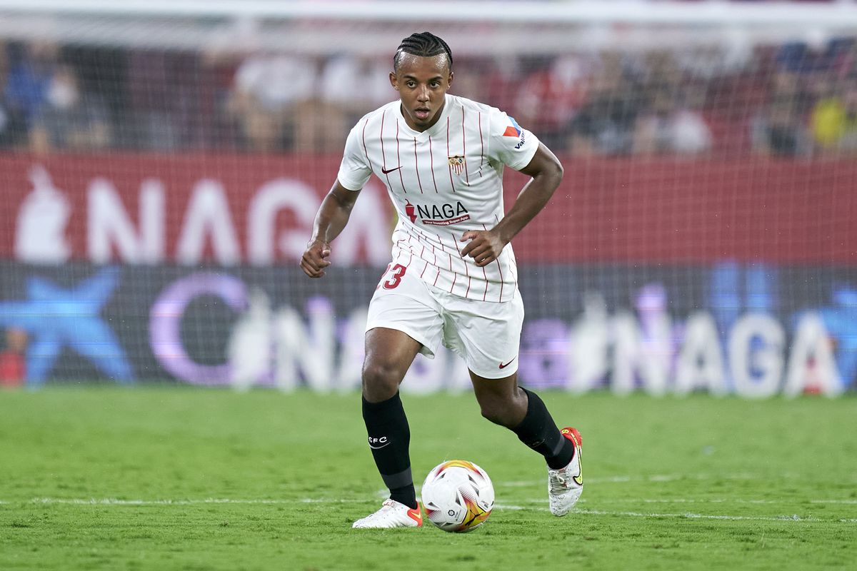 Jules Kounde Masih dalam Pantauan Radar Chelsea