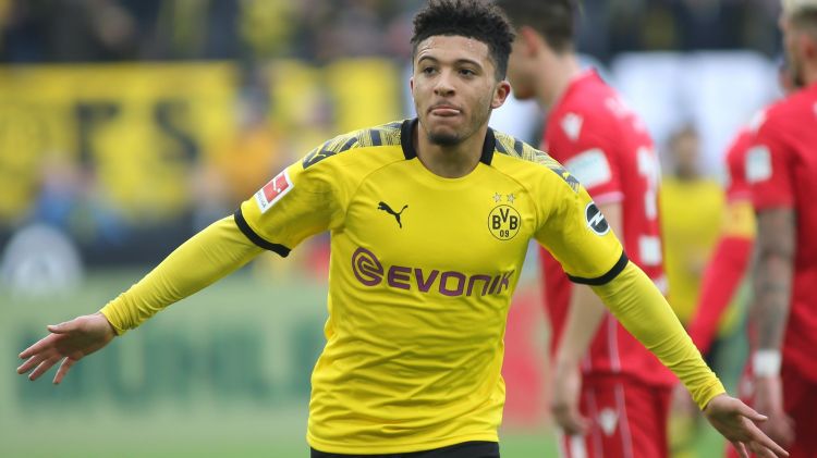 Barcelona Tertarik Jadikan Sancho sebagai Pengganti Neymar