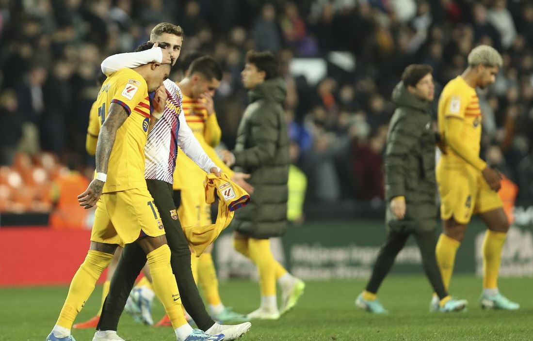 Cuci Gudang, Seluruh Pemain Barcelona Masuk Daftar Jual