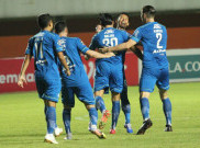 Tiga Pemain Persib Cedera Usai Kalahkan Persebaya, Termasuk Ezra Walian