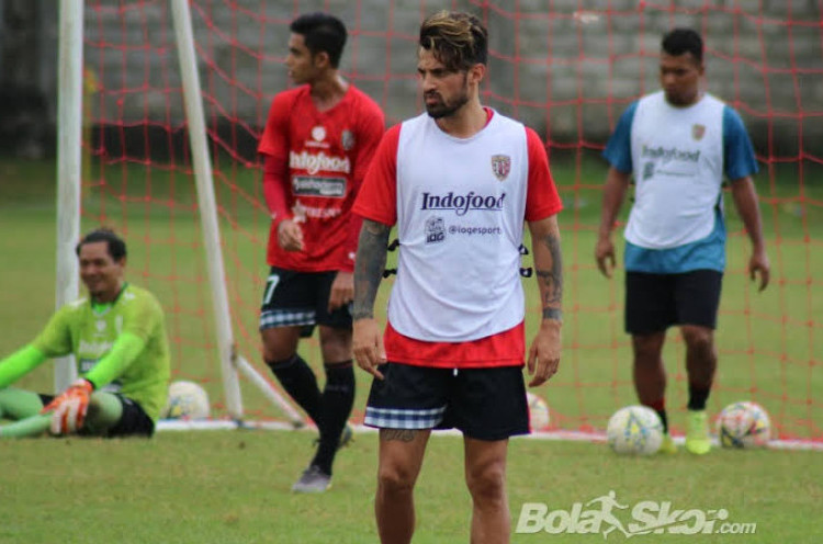 Teco: Bali United Masih Negosiasi dengan Stefano Lilipaly