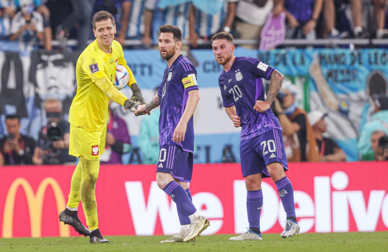 Piala Dunia 2022: Szczesny Tepis Penalti, Dipuji Pandit, dan Sempat Taruhan dengan Messi