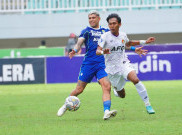 Marc Klok Heran Persib Tak Bisa Cetak Gol Lawan Persik