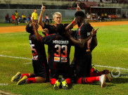 Persipura Jayapura 1-1 Semen Padang: Dahaga Mutiara Hitam Belum Berhenti