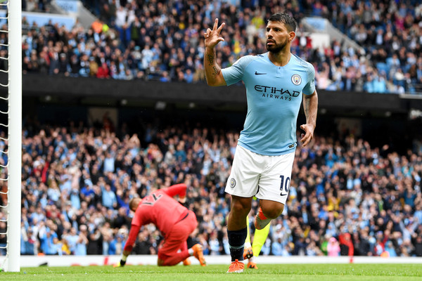 5 Rekor Premier League yang Dimiliki Pemain Luar Inggris