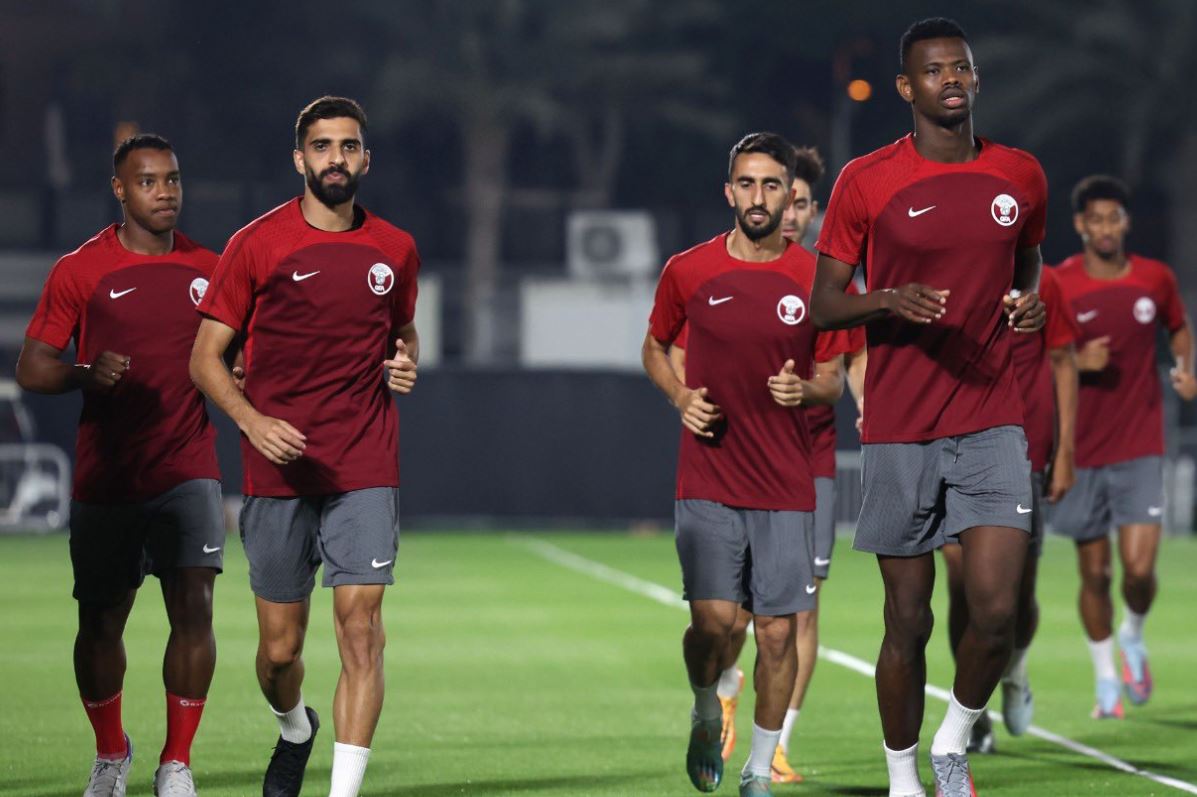 Prediksi dan Statistik Qatar vs Belanda: Harga Diri Tuan Rumah