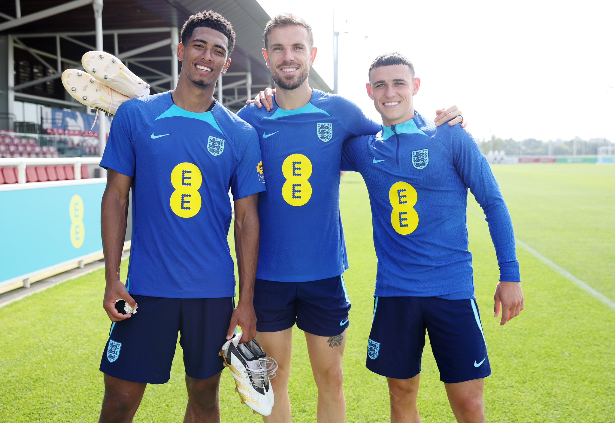 Bukan Kehilangan Kalvin Phillips, Wayne Rooney Klaim Inggris Merindukan Jordan Henderson