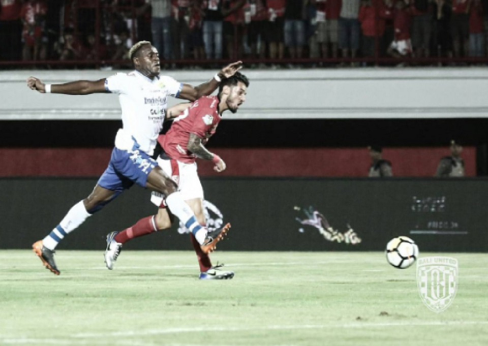 Bali United 0-0 Persib Bandung: Penalti Ezechiel Gagal Menangkan Maung Bandung