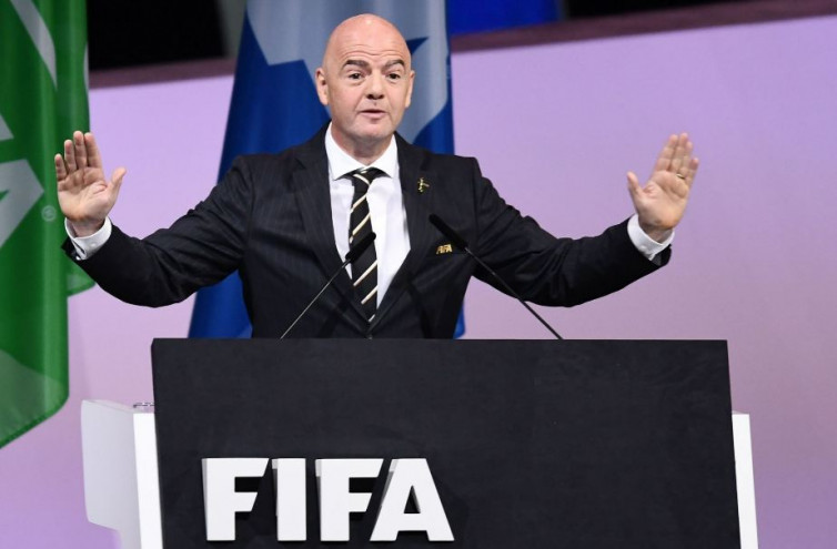 FIFA Akan Keluarkan Rp44 Triliun untuk Bantu Industri Sepak Bola Dunia Akibat Pandemi Virus Corona
