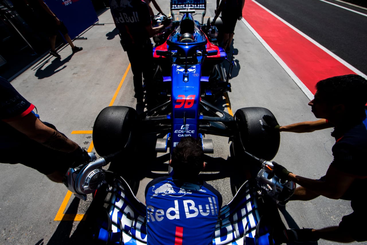 Sean Gelael Kembali Buat Toro Rosso Puas