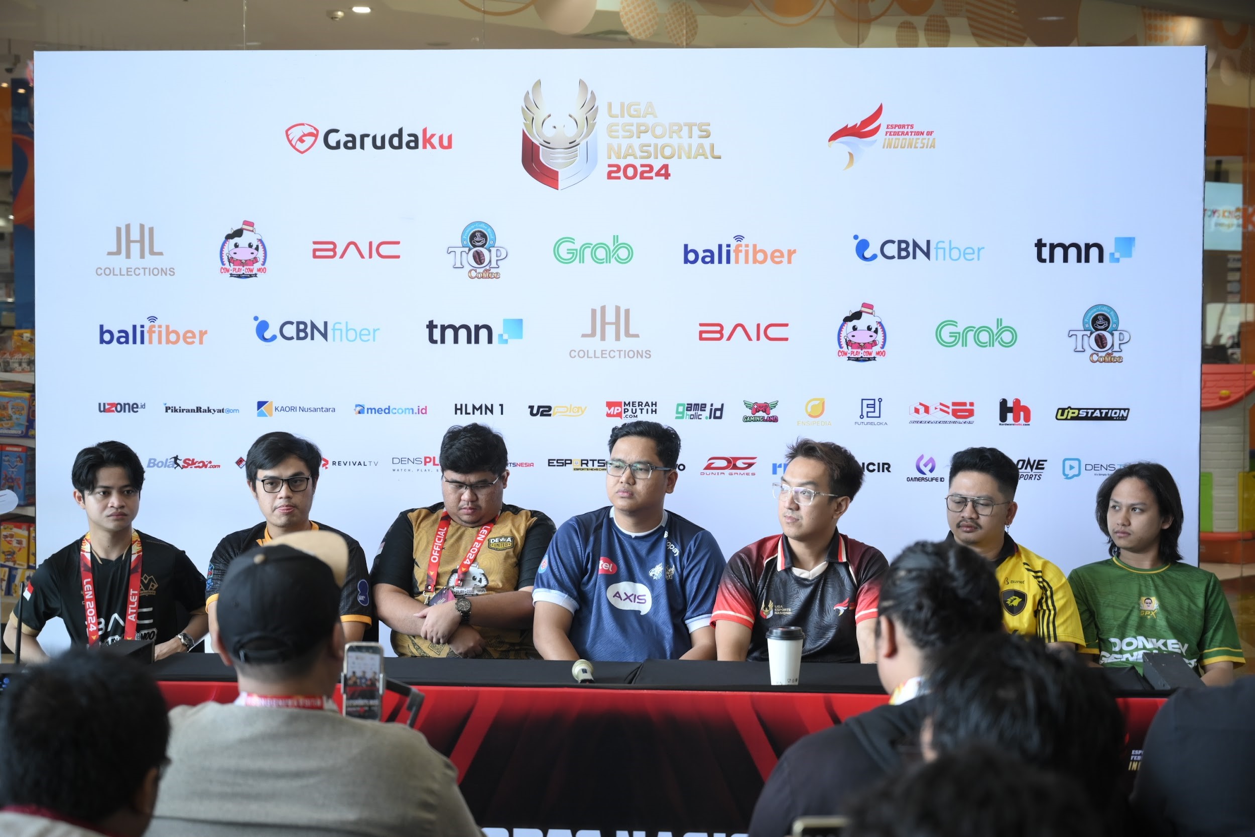 Liga 1 Esports Nasional 2024: Pertarungan 6 Tim di Babak Play-Off