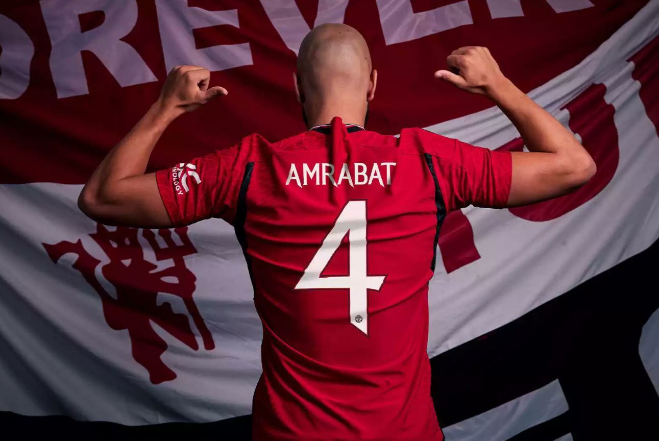 Tiga Legenda Manchester United yang Menjadi Panutan Sofyan Amrabat