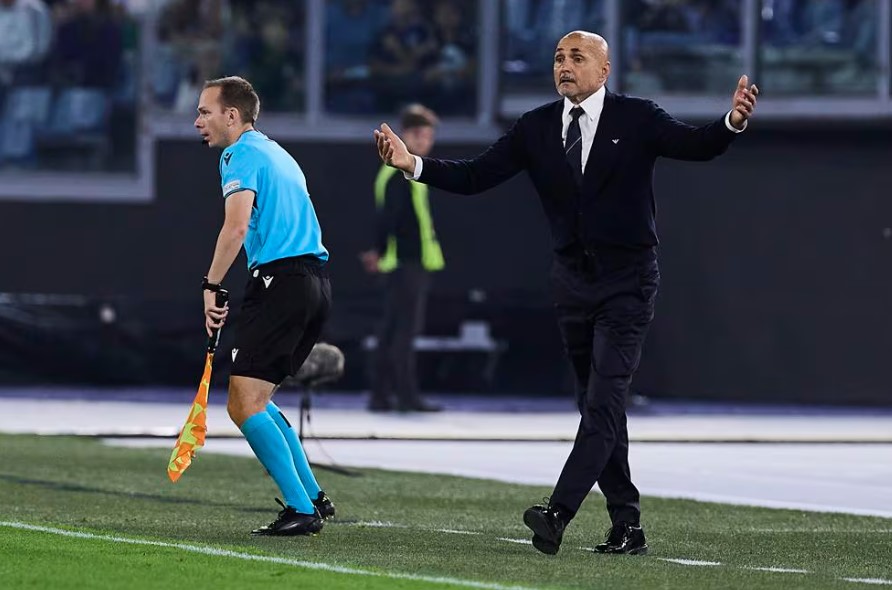 Luciano Spalletti Pertimbangkan Mundur sebagai Pelatih Timnas Italia