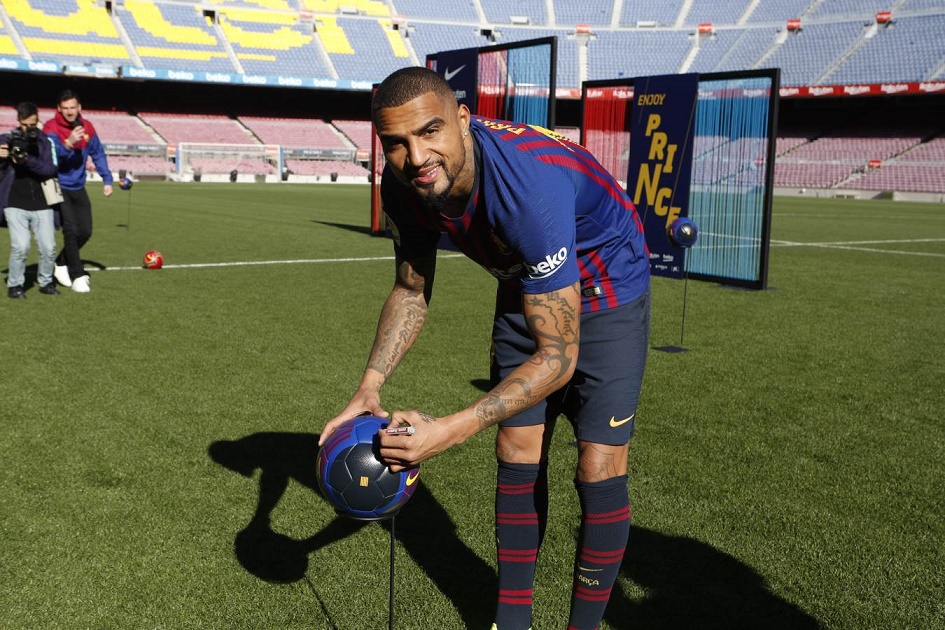 Dikenalkan di Publik Camp Nou, Boateng Sesumbar Barca Tak Akan Menyesal Merekrutnya