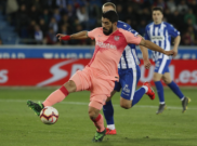 Alaves 0-2 Barcelona: Luis Suarez Semakin Rajin Cetak Gol dari Titik Putih