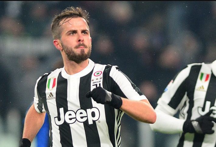  Miralem Pjanic Diklaim Terima Tawaran Pindah ke Barcelona
