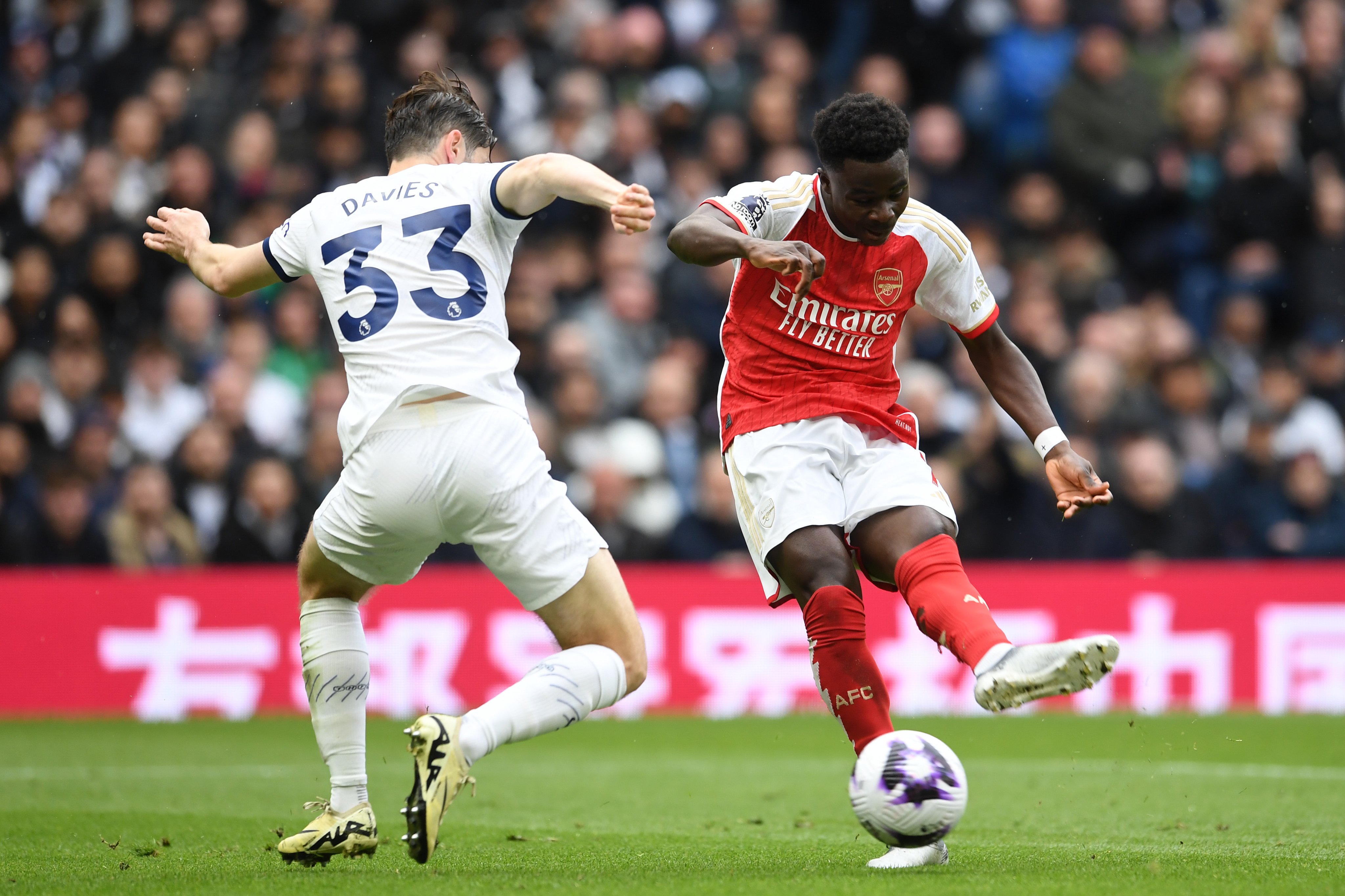 Hasil Tottenham Vs Arsenal: Menangi Derby London Utara 3-2, The Gunners Kukuh di Puncak