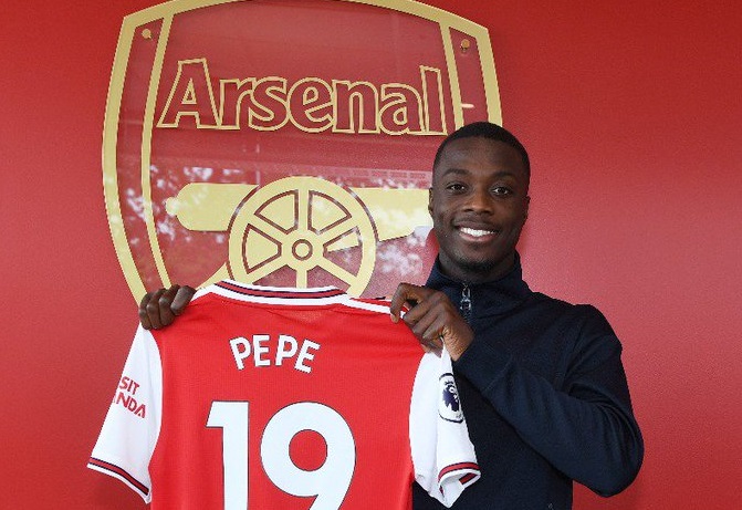 Sepenggal Cerita Nicolas Pepe, Bekas Kiper yang Kariernya Nyaris Hancur karena Cokelat