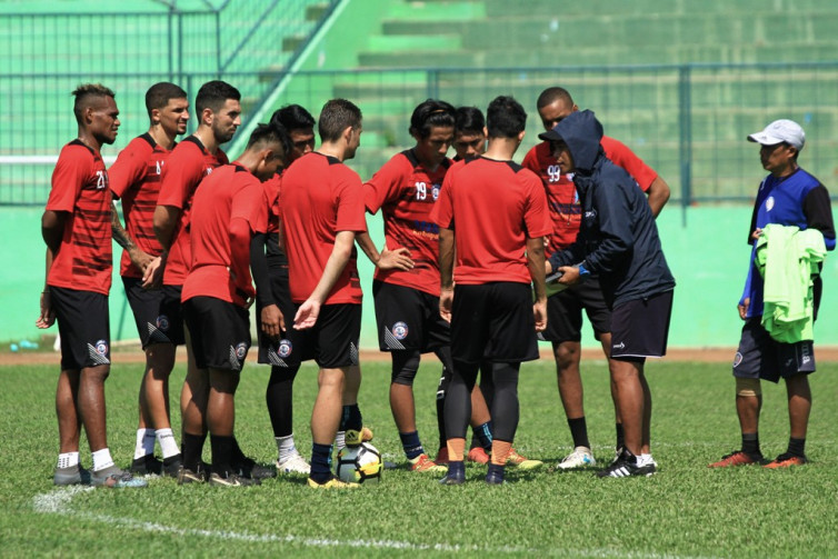 Hadapi Persipura, Arema Terancam Kehilangan Empat Pemain selain Hanif Sjahbandi dan Bagas Adi Nugroho