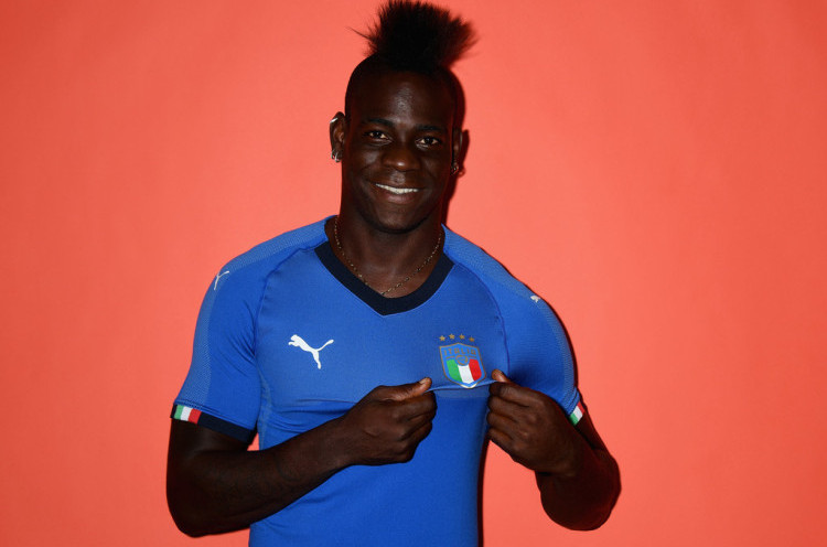 27 Nama Dalam Skuat Italia: Balotelli Dicoret, Mancini Panggil Titisan Pirlo