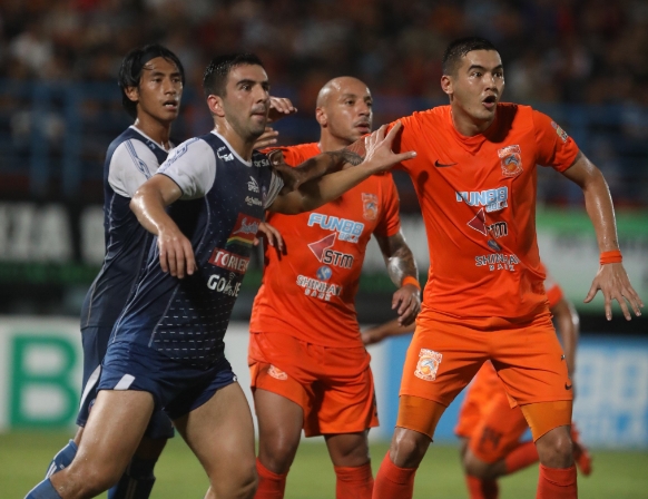 Borneo FC 2-1 Arema FC: Pesut Etam Pulangkan Arema FC Tanpa Poin