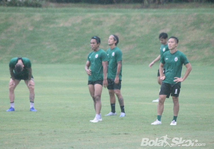 PSS Sleman Juga Resmi Datangkan Eks Persebaya Surabaya Selain Pastikan Dejan Antonic