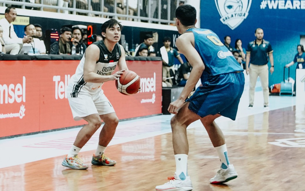 Hasil IBL 2025 Pekan Ke-15: Lewat Penampilan Apik Calvin Chrissler, Borneo Hornbills Berhasil Taklukan Satya Wacana Salatiga