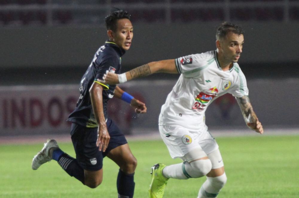 Beckham Putra Bangga Duet dengan Dedi Kusnandar, Idolanya di Persib