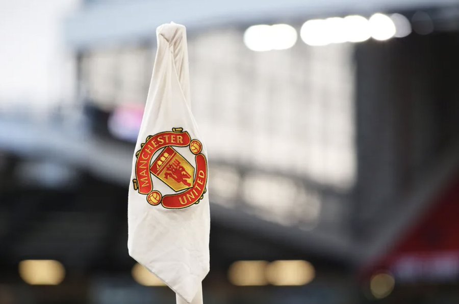 Varian Omicron Mengganas, Premier League Diminta Ditunda Hingga Tahun Depan