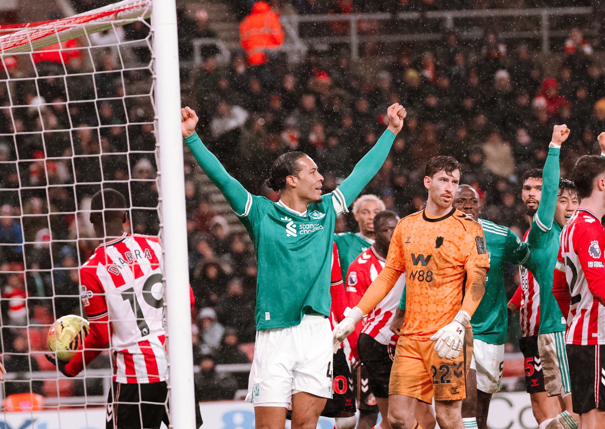 Hasil Premier League: Liverpool Menang Tipis, Manchester City Bungkam Fulham