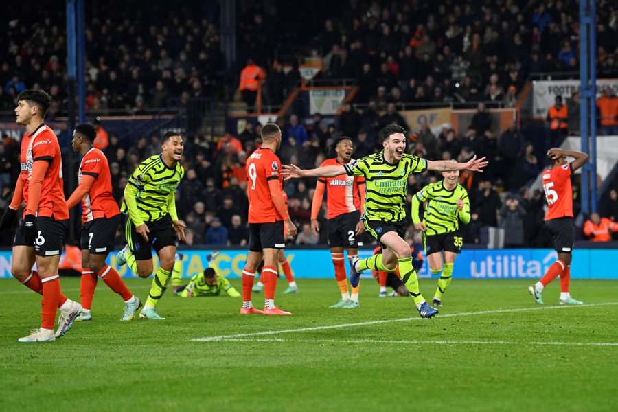 Luton Town 3-4 Arsenal: The Gunners Menang Dramatis