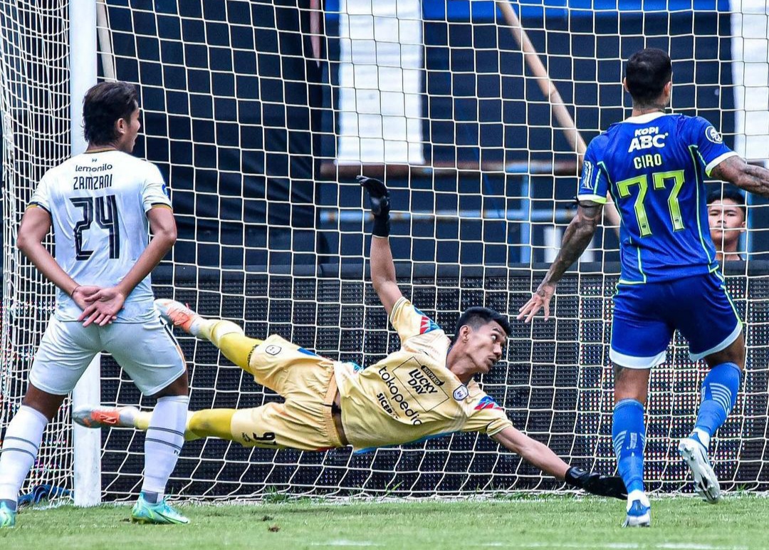 Hasil Liga 1 2022/2023: Persib Bungkam RANS Nusantara, Luis Milla Catatkan Debut Manis