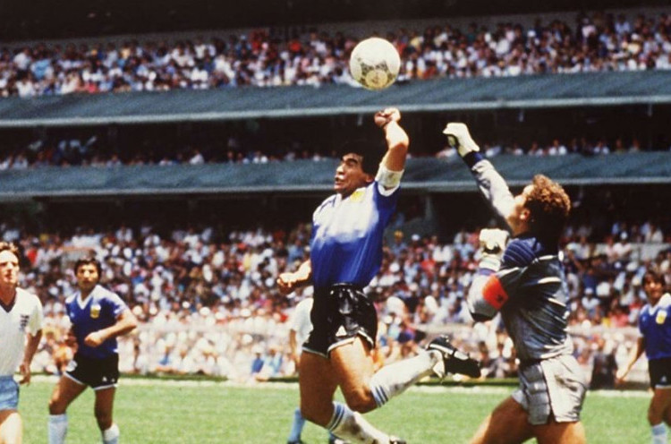 Gol 'Tangan Tuhan' Maradona, 34 Tahun Menghantui Legenda Inggris