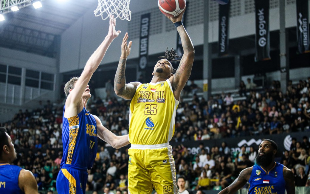 Hasil Play-Off IBL 2024: Taklukkan Satria Muda, Kesatria Bengawan Solo Berhasil Buat Kejutan