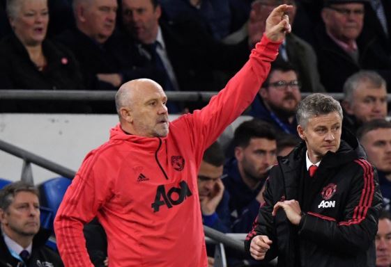 Mike Phelan dan Kontribusi Besarnya dalam Membantu Solskjaer Memimpin Kebangkitan Manchester United