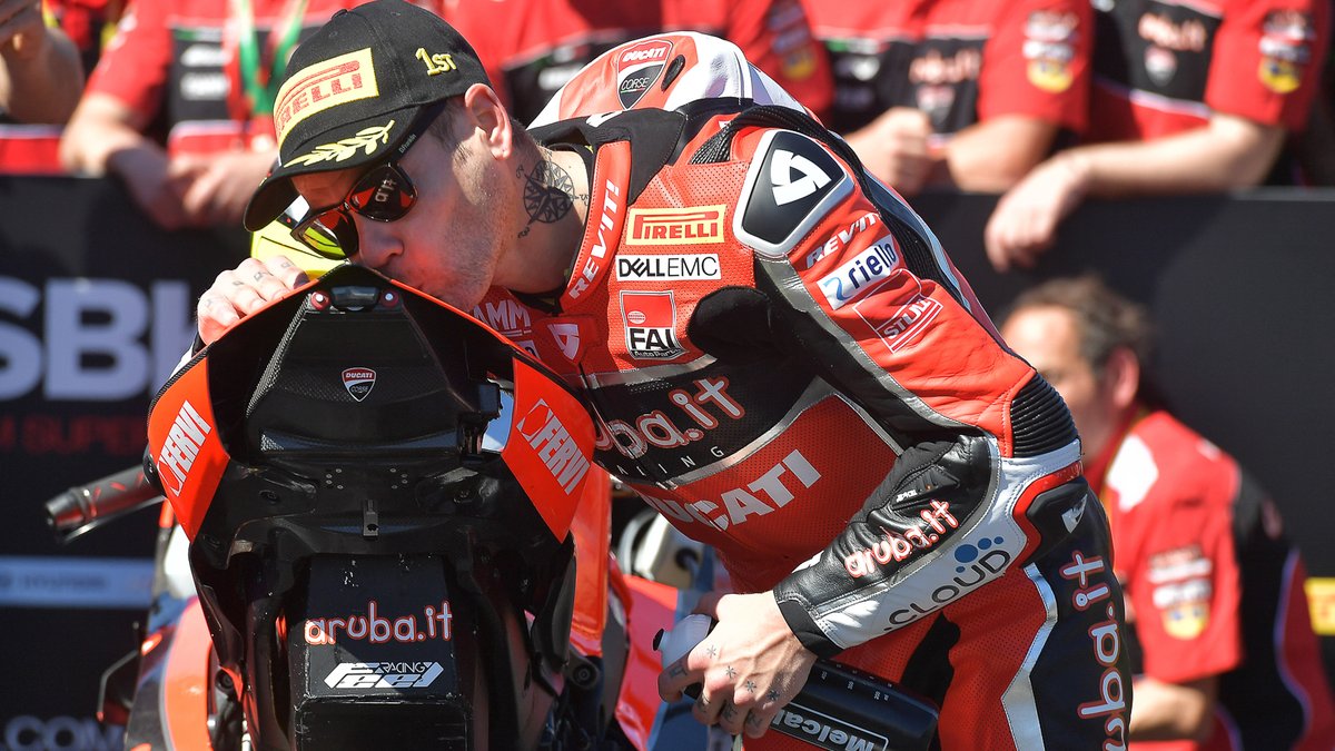 Race 1 Superbike Phillip Island: Alvaro Bautista Menang di Lomba Debut