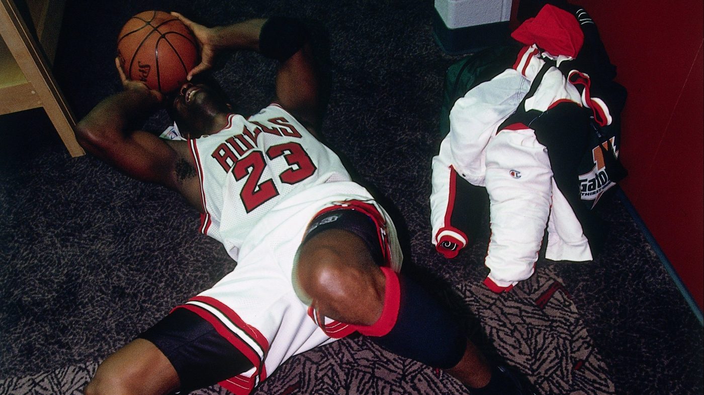 Tak Ada yang Paling Alpha, Michael Jordan dan Khabib Nurmagomedov Juga Bisa Menangis