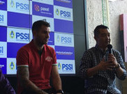 Simon McMenemy Mengaku Memiliki Tantangan Ketika Timnas Indonesia Bermain di Stadion Bukit Jalil