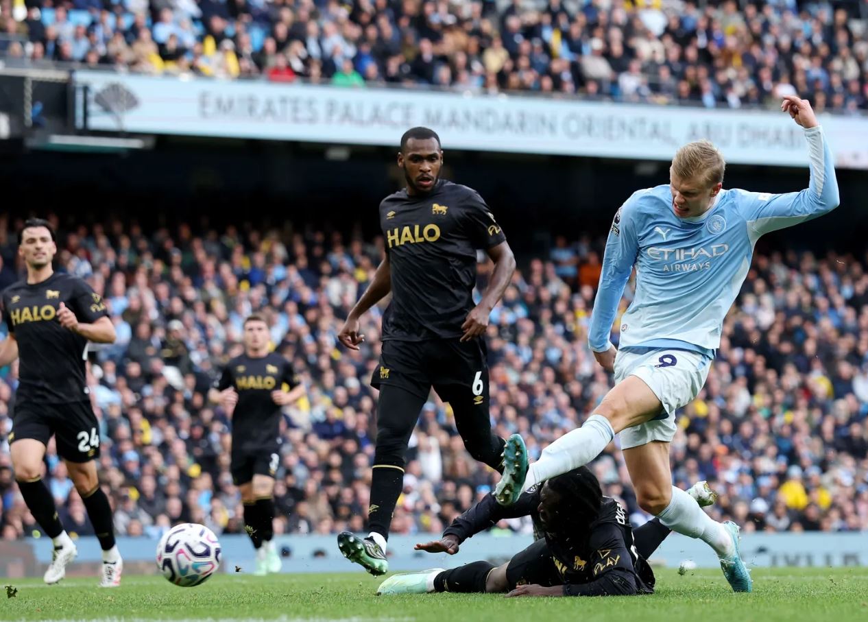 Hasil Premier League: Momentum Manchester City Berlanjut, Liverpool Menang Lawan 9 Pemain Brentford