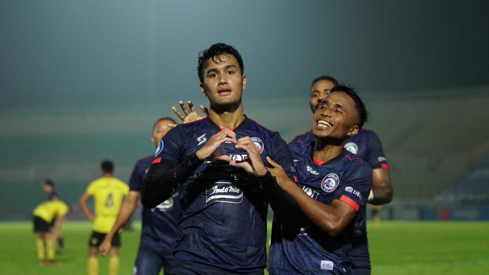 Tensi Tinggi, Kemenangan Arema FC atas Barito Putera Terasa Mahal