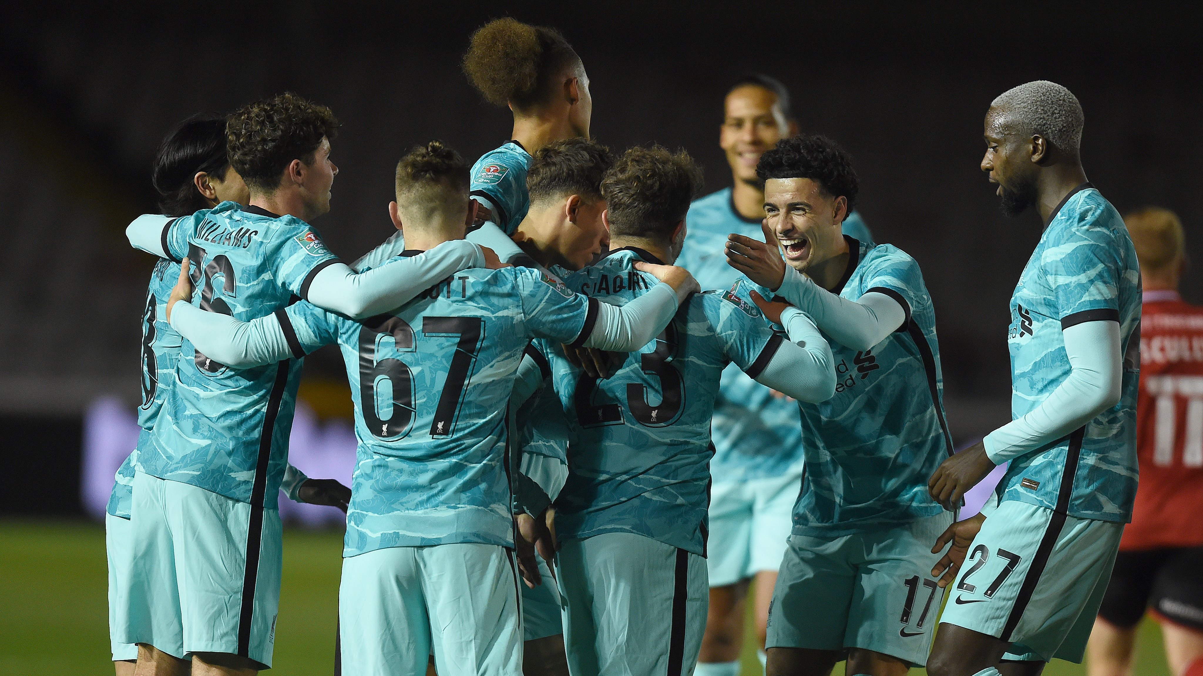 Putaran Ketiga Piala Liga 2020-2021: Liverpool Pesta Gol, Manchester City Susah Payah Kalahkan Bournemouth