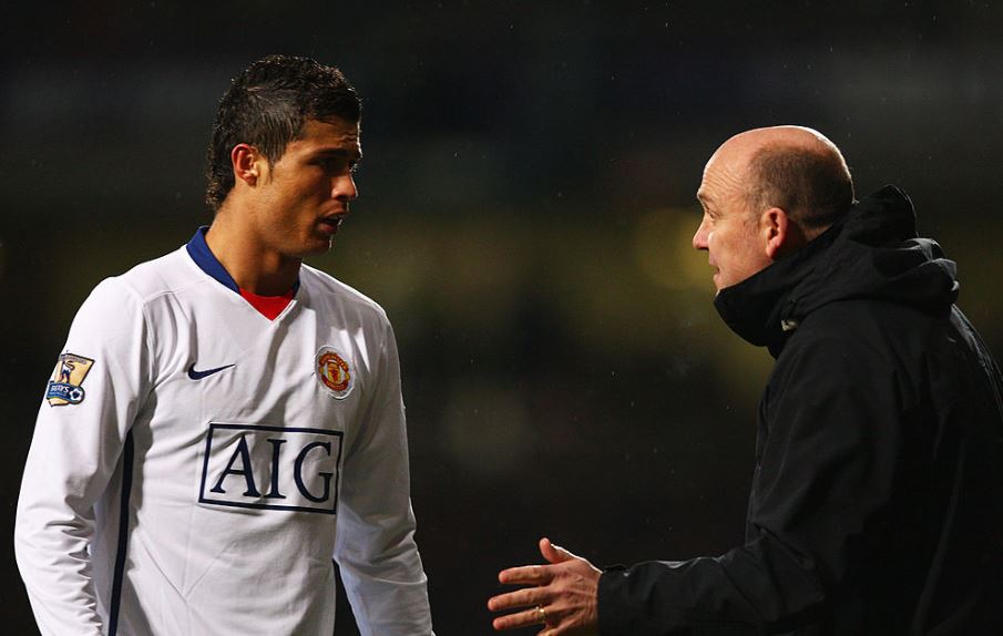 Manchester United Ajarkan Cristiano Ronaldo Pentingnya Kerja Sama Tim