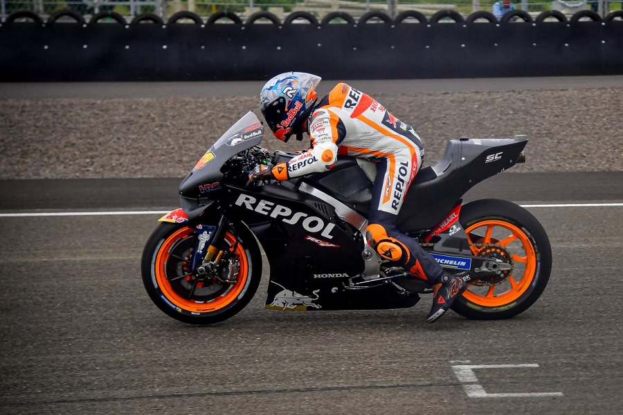 Pol Espargaro Mulai Mengejar Marc Marquez